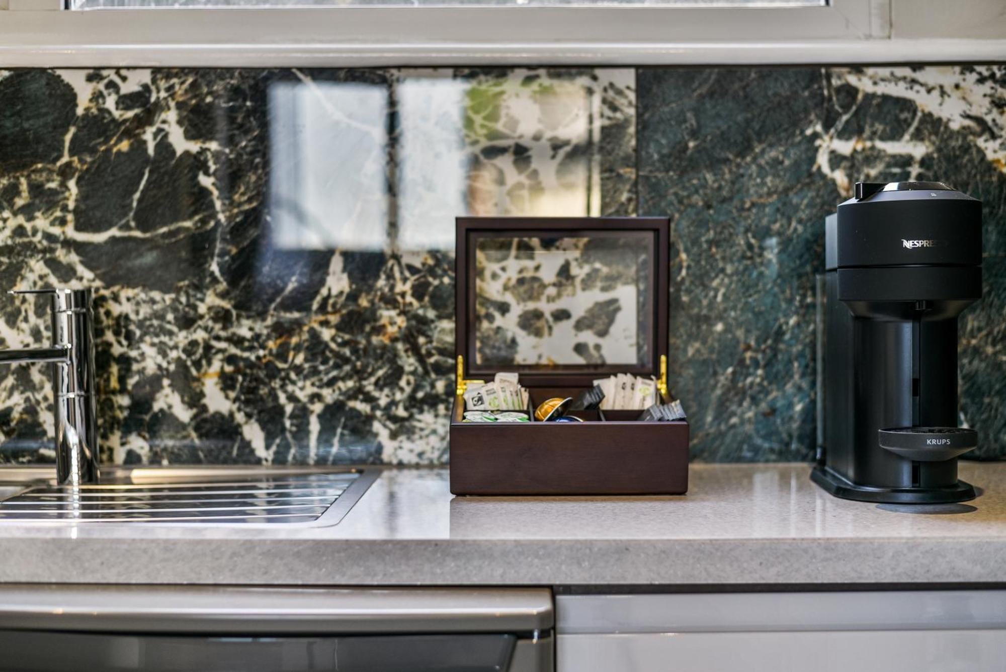 Avari Apartments - Hatton Collection London Ngoại thất bức ảnh
